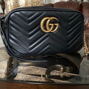 Black GG Marmont small matelassé shoulder bag